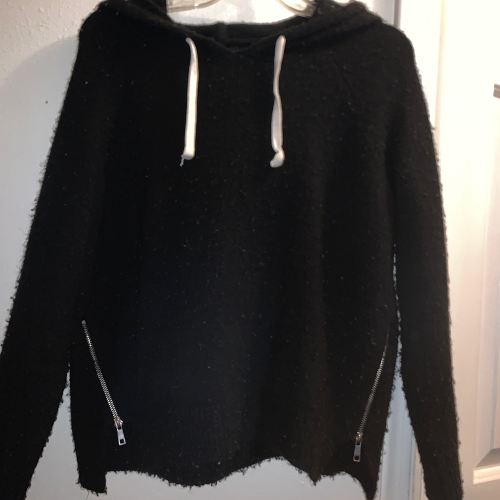 Forever 21 Black Sweater